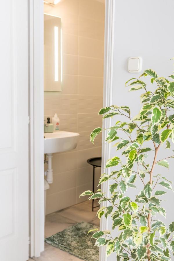 Villa 21 Boutique Rooms Balatonalmádi Εξωτερικό φωτογραφία