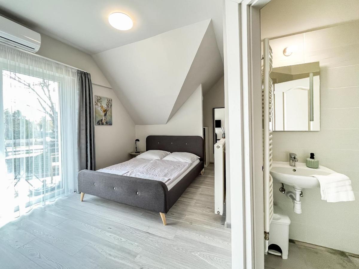 Villa 21 Boutique Rooms Balatonalmádi Εξωτερικό φωτογραφία