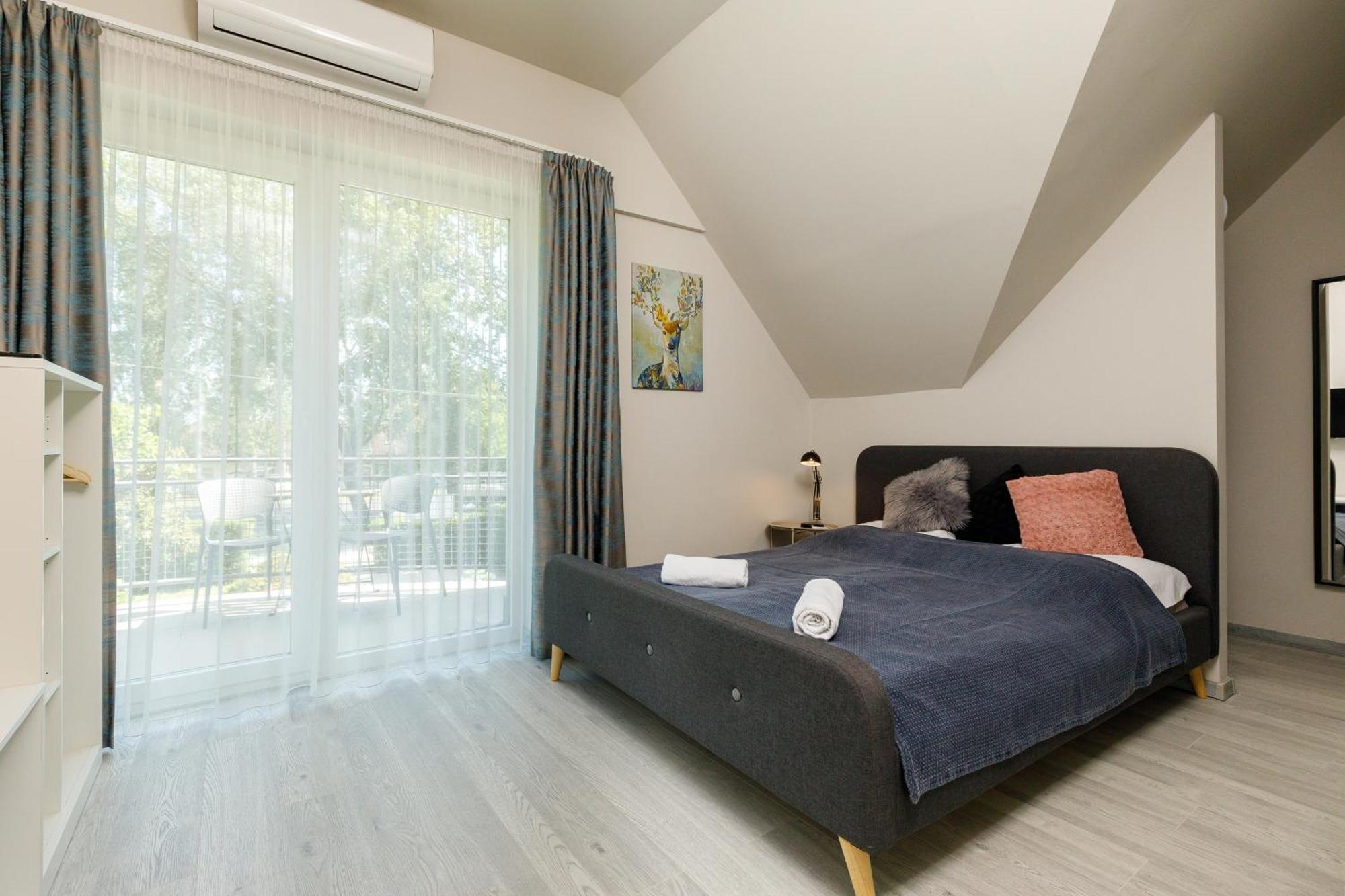 Villa 21 Boutique Rooms Balatonalmádi Εξωτερικό φωτογραφία