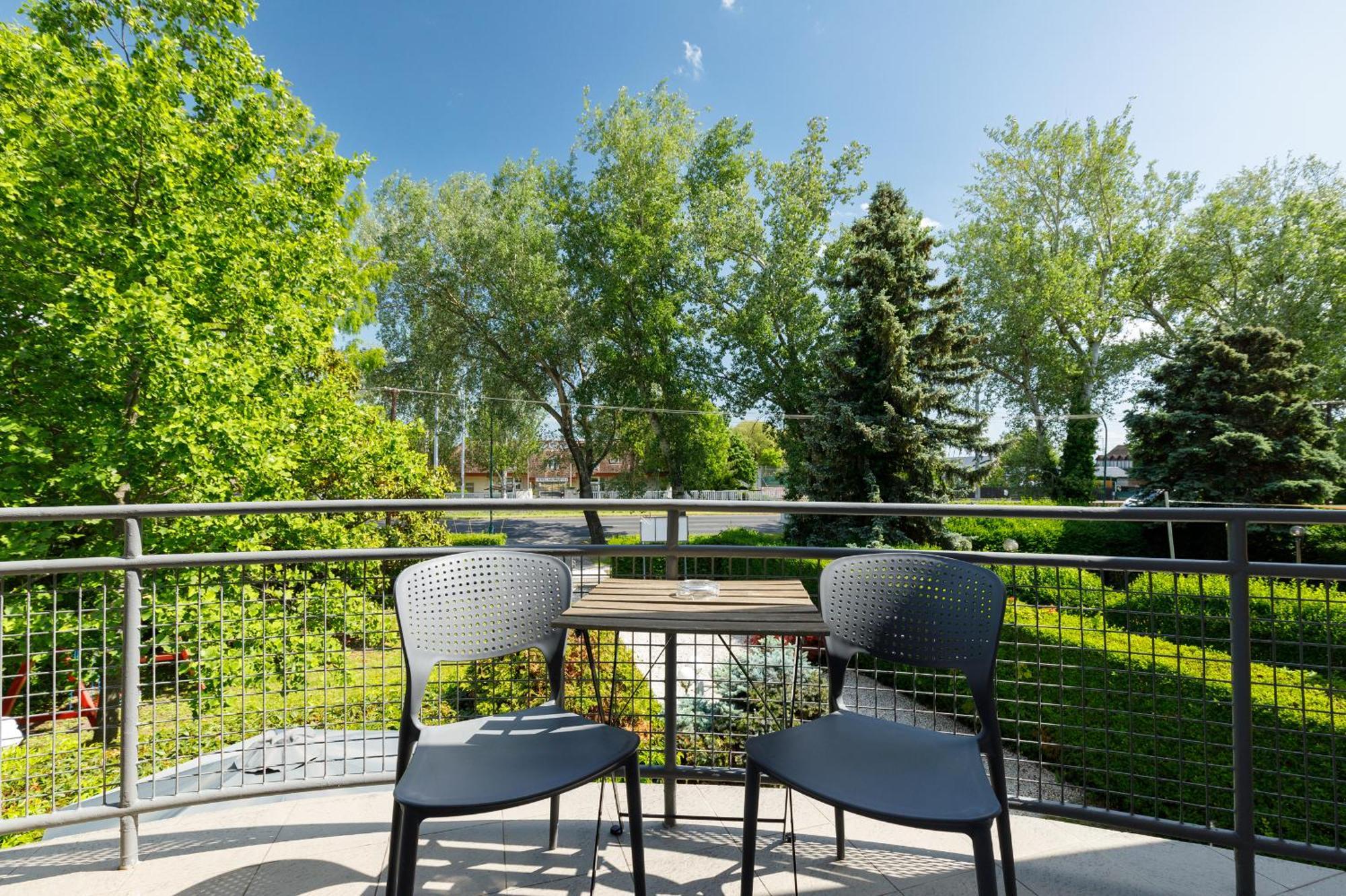 Villa 21 Boutique Rooms Balatonalmádi Εξωτερικό φωτογραφία